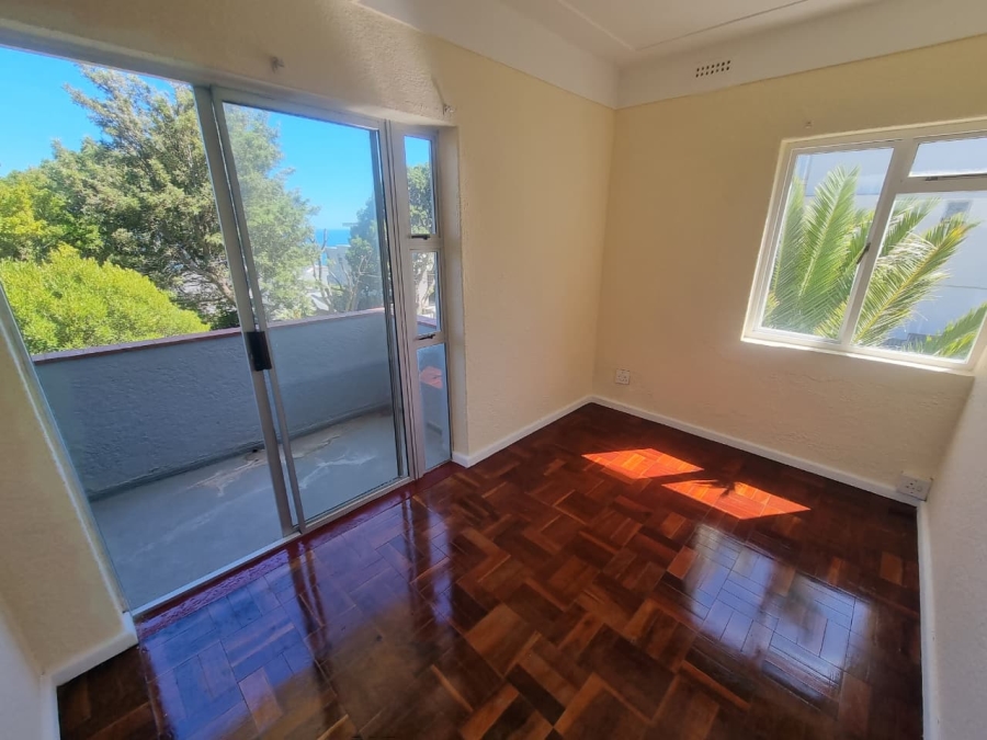 To Let 1 Bedroom Property for Rent in Camps Bay Western Cape